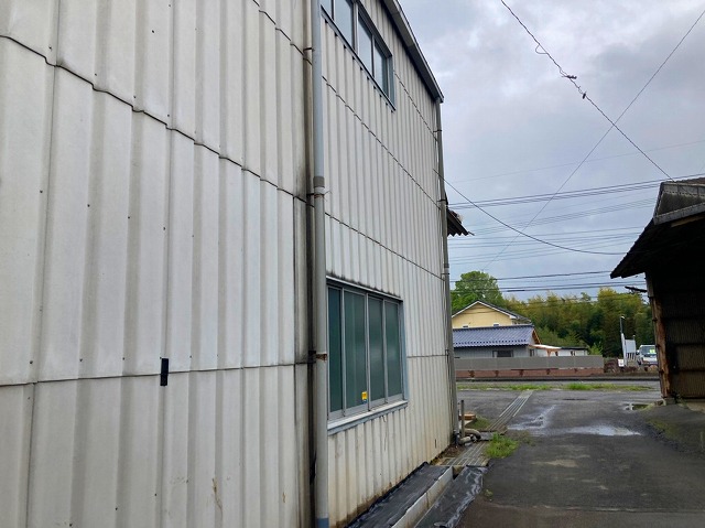 アスベスト含有の外壁